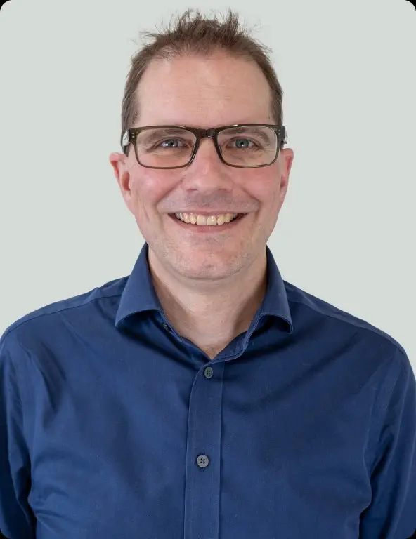 Dr Matthew Noble